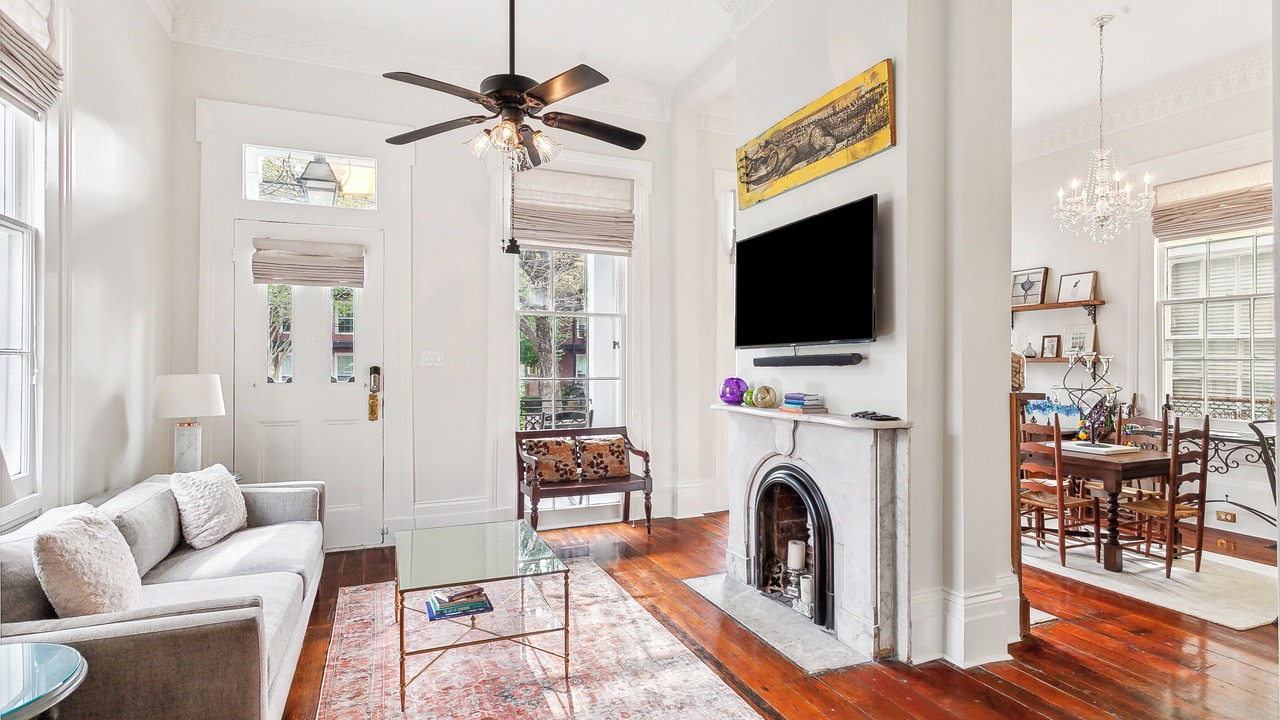 Photo of Livingroom in Lower Garden District