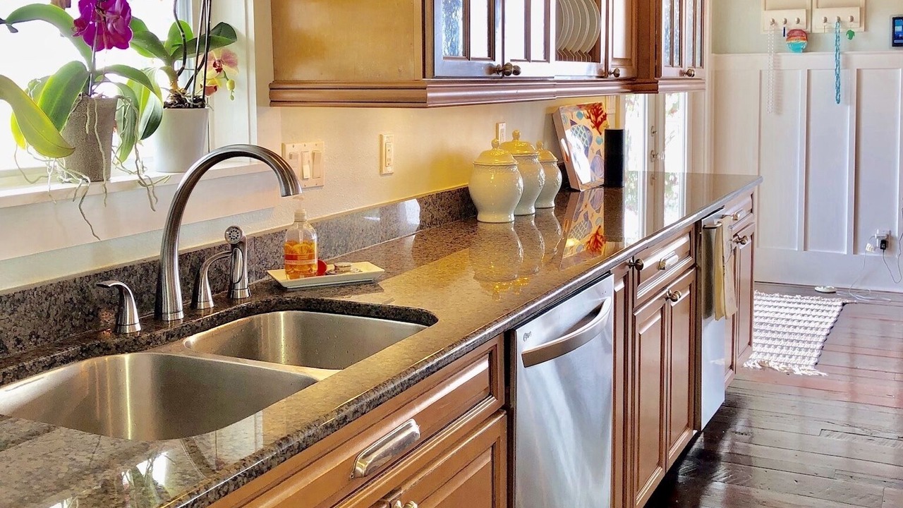 Photo of Kitchen in Mary Esther