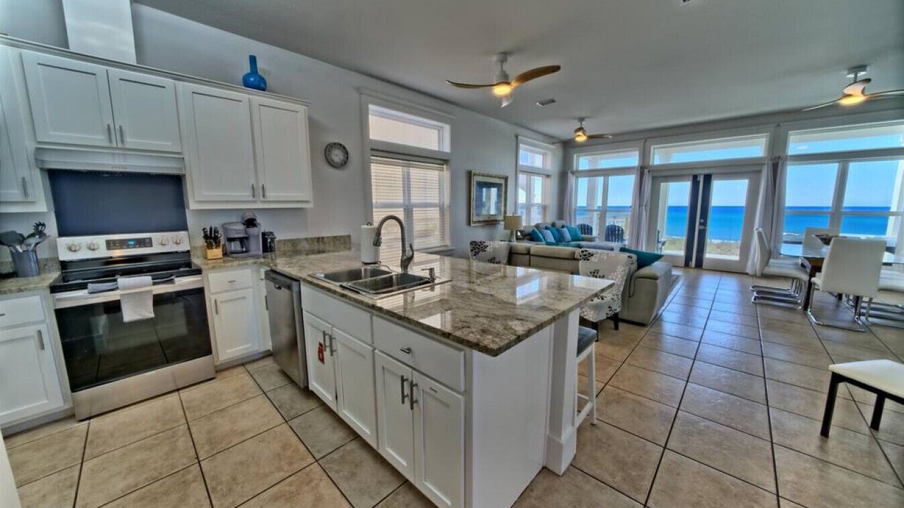 Photo of Kitchen in Hollywood Beach