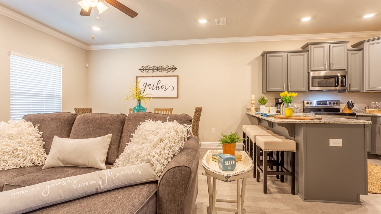Photo of Livingroom in South Pensacola