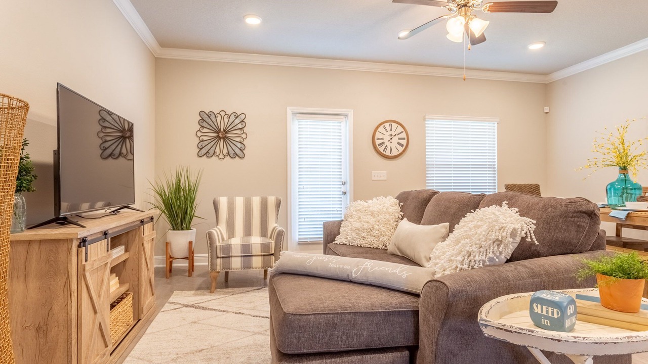 Photo of Livingroom in South Pensacola
