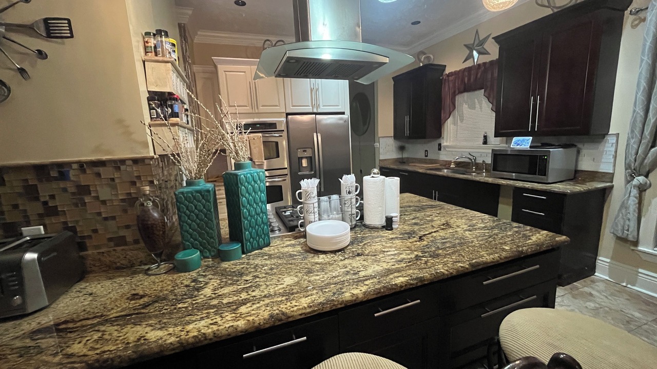 Photo of Kitchen in Little Woods