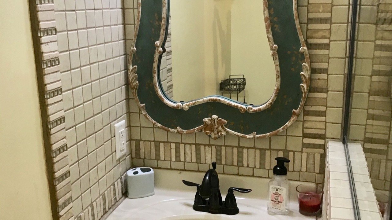 Photo of Bathroom in Hattiesburg