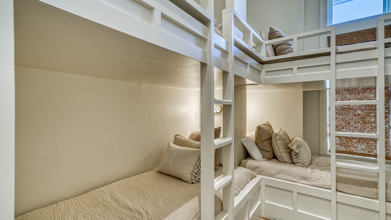 Photo of Bedroom in Rosemary Beach