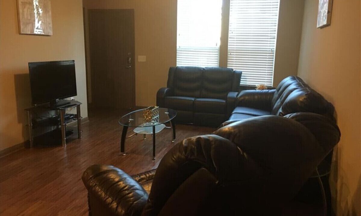 Photo of Livingroom in Grogan's Mill