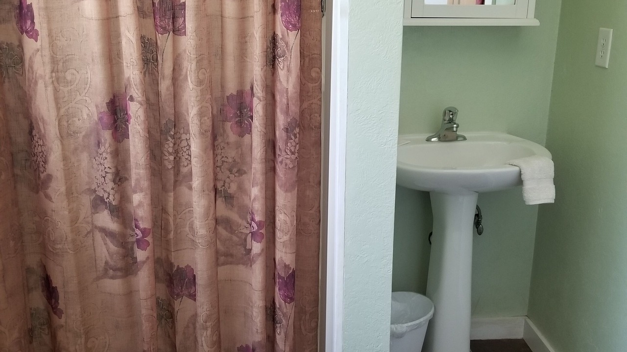 Photo of Bathroom in Hemphill