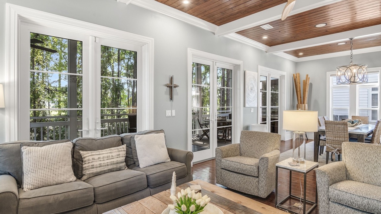 Photo of Livingroom in Miramar Beach
