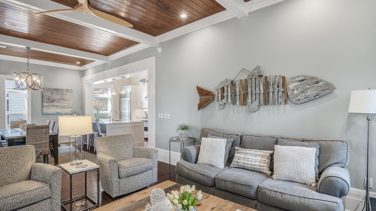 Photo of Livingroom in Miramar Beach
