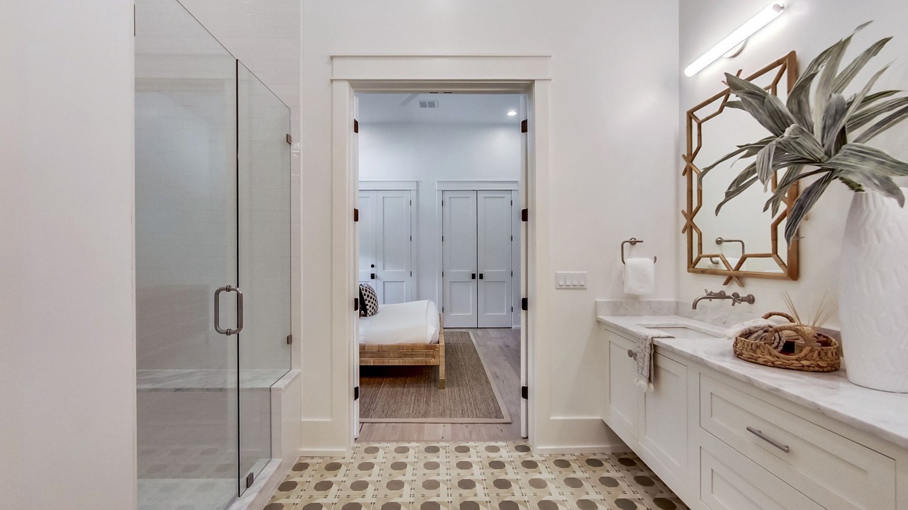 Photo of Bathroom in Forest District