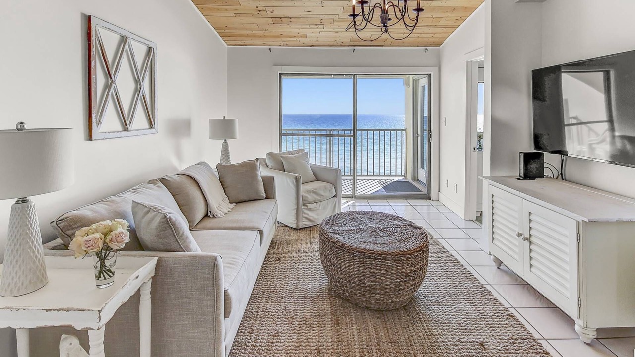 Photo of Livingroom in Seagrove Beach
