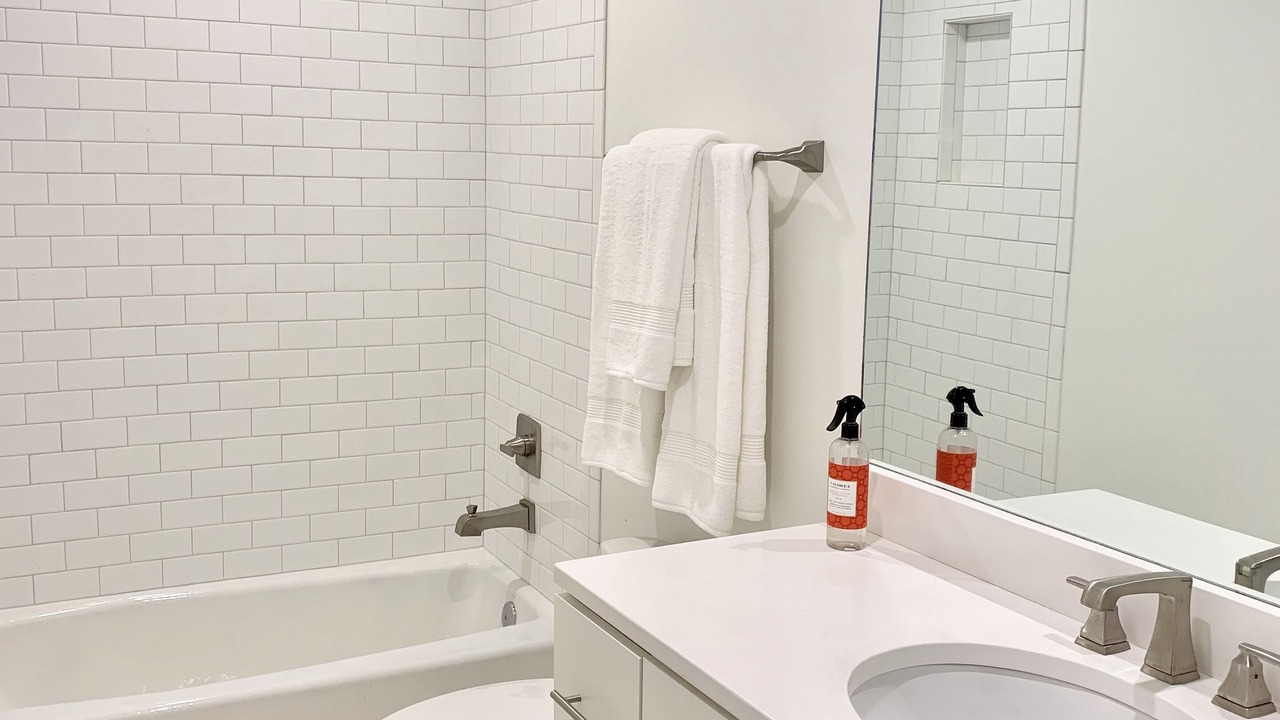 Photo of Bathroom in Oxford