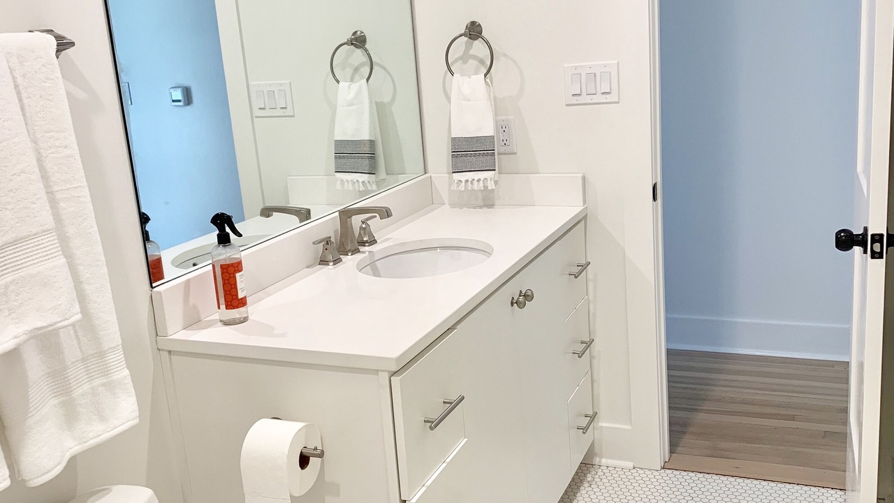 Photo of Bathroom in Oxford