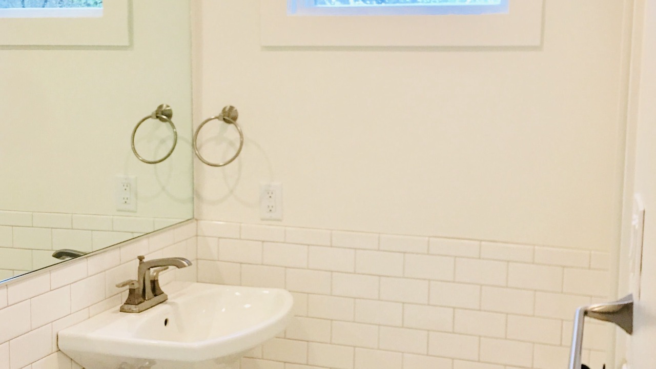 Photo of Bathroom in Oxford