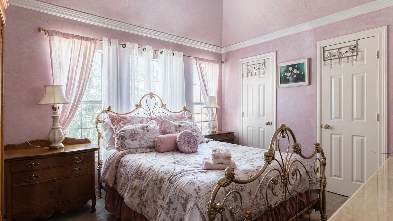 Photo of Bedroom in South Arlington