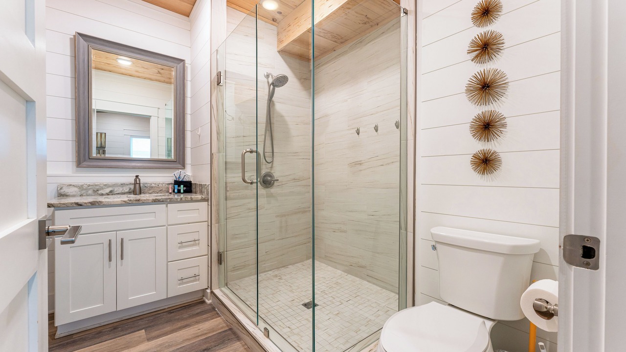 Photo of Bathroom in Seawalk Circle