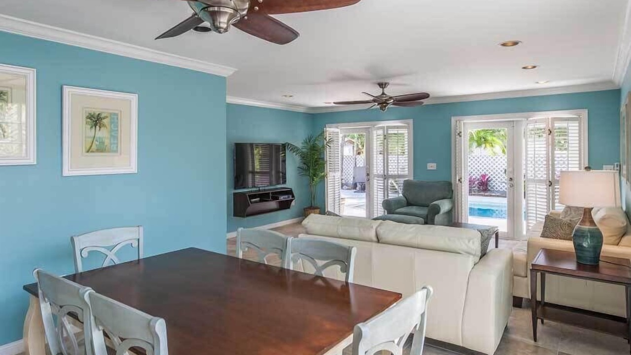 Photo of Bedroom in Midtown