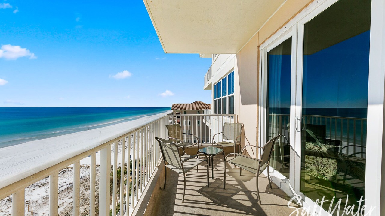 Photo of Patio Balcony in Clipper Cove
