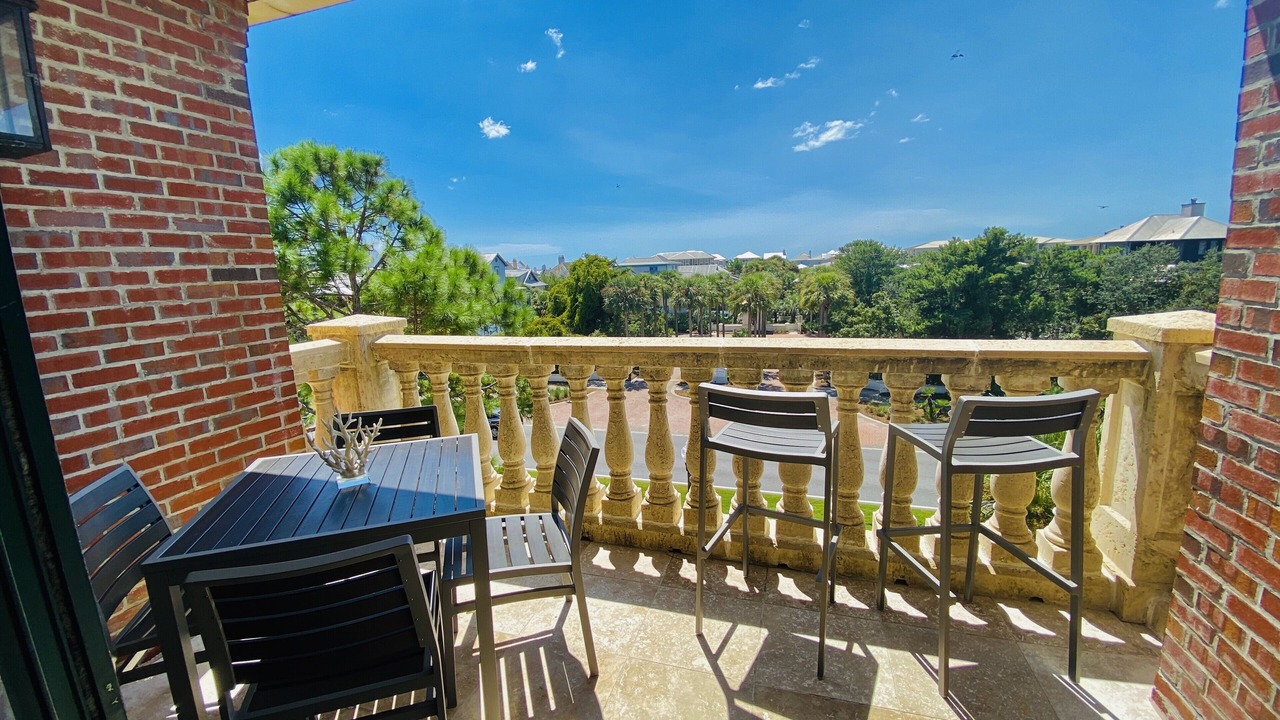 Photo of Patio Balcony in Seacrest Beach