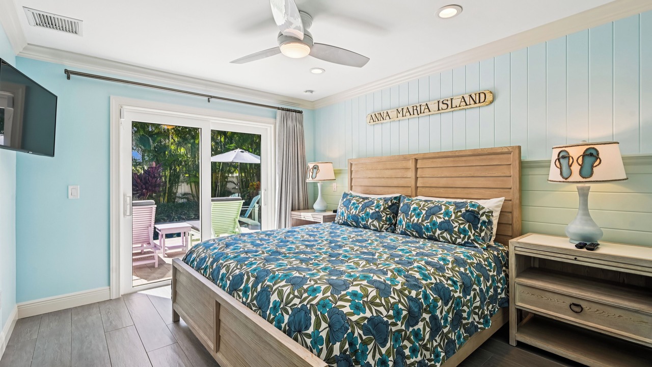 Photo of Bedroom in Holmes Beach
