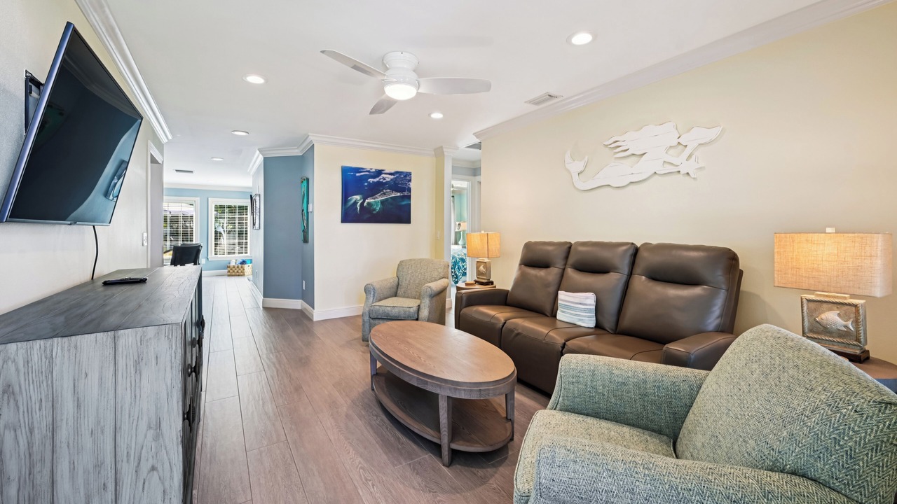 Photo of Livingroom in Holmes Beach