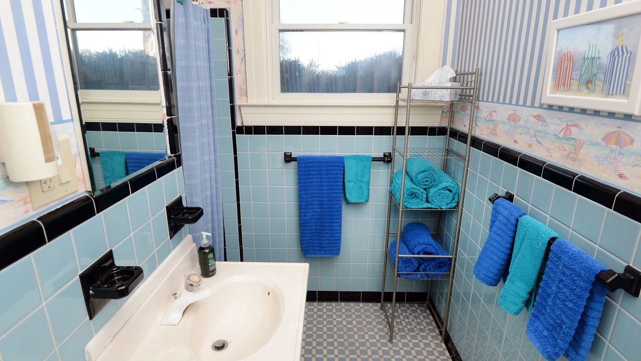 Photo of Bathroom in Santa Monica