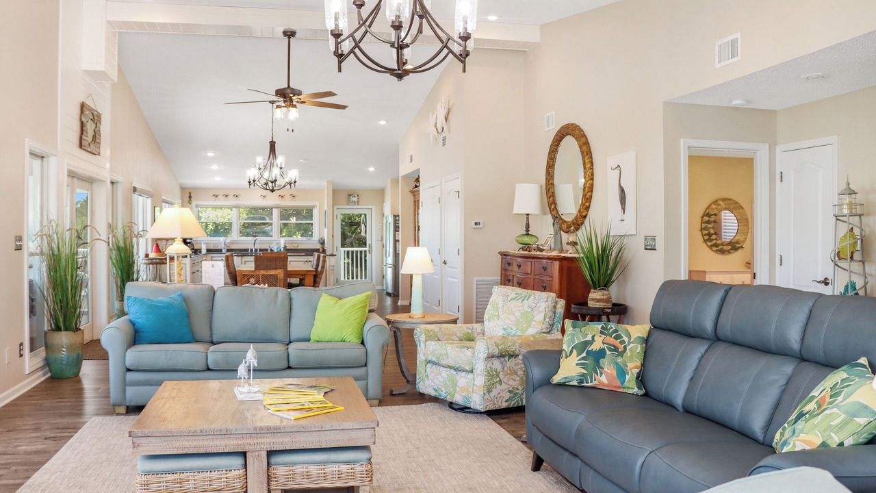 Photo of Livingroom in Indian Pass