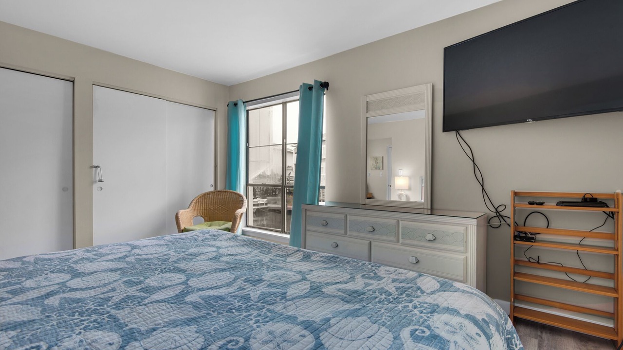 Photo of Bedroom in Holiday Isle