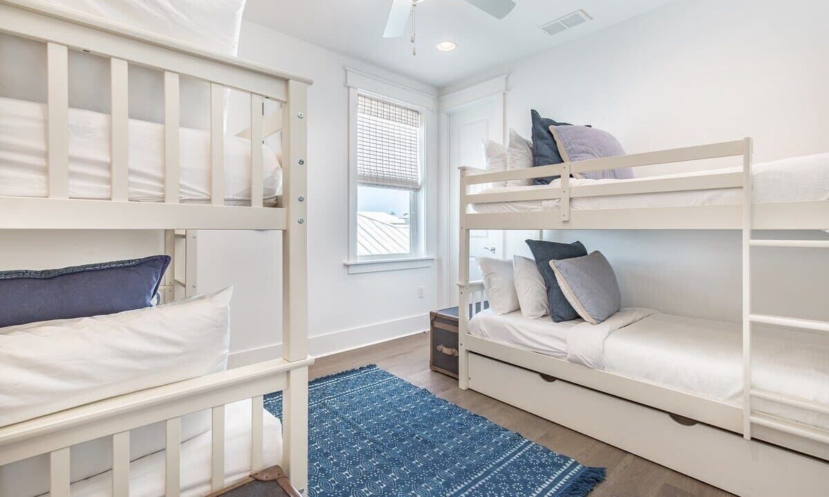 Photo of Bedroom in Santa Rosa Beach