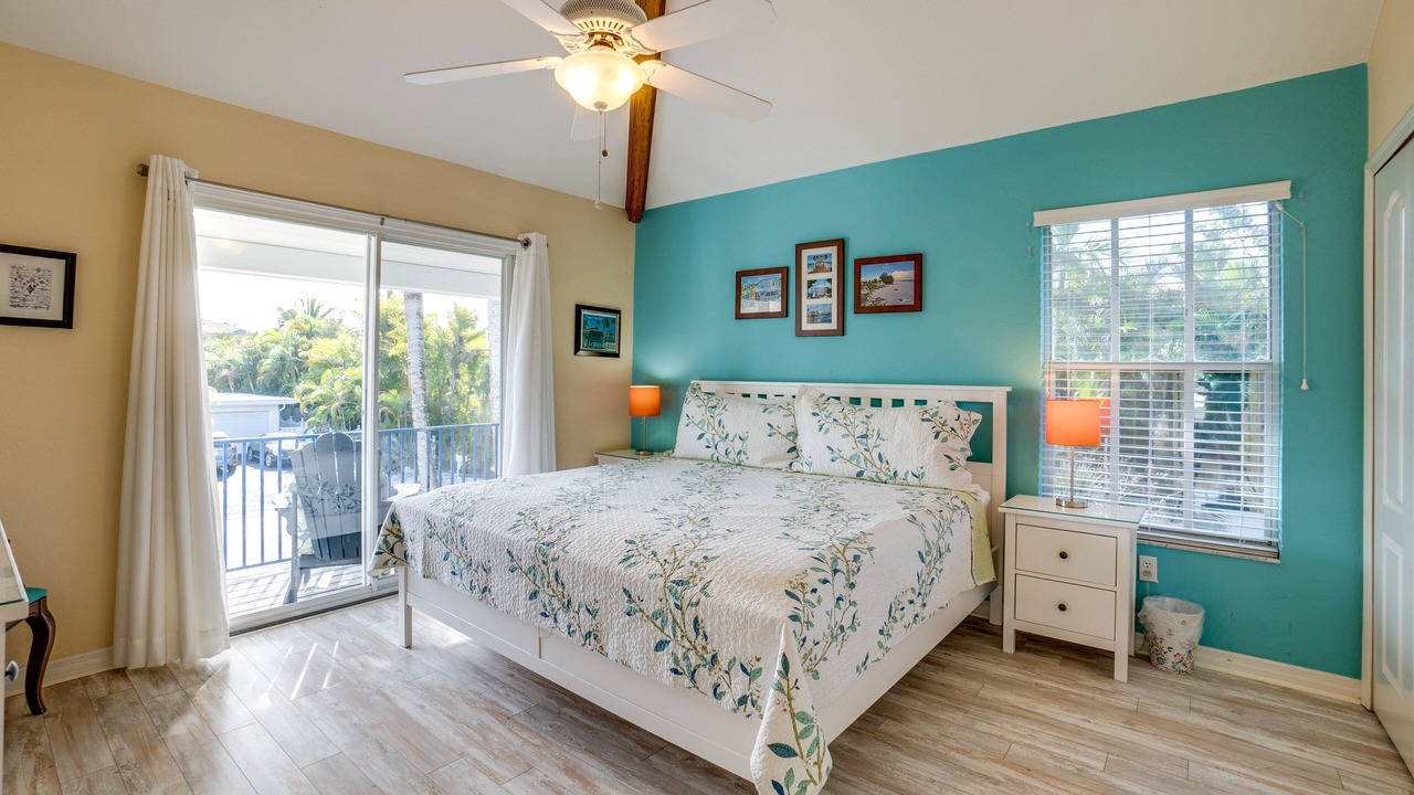 Photo of Others in Holmes Beach