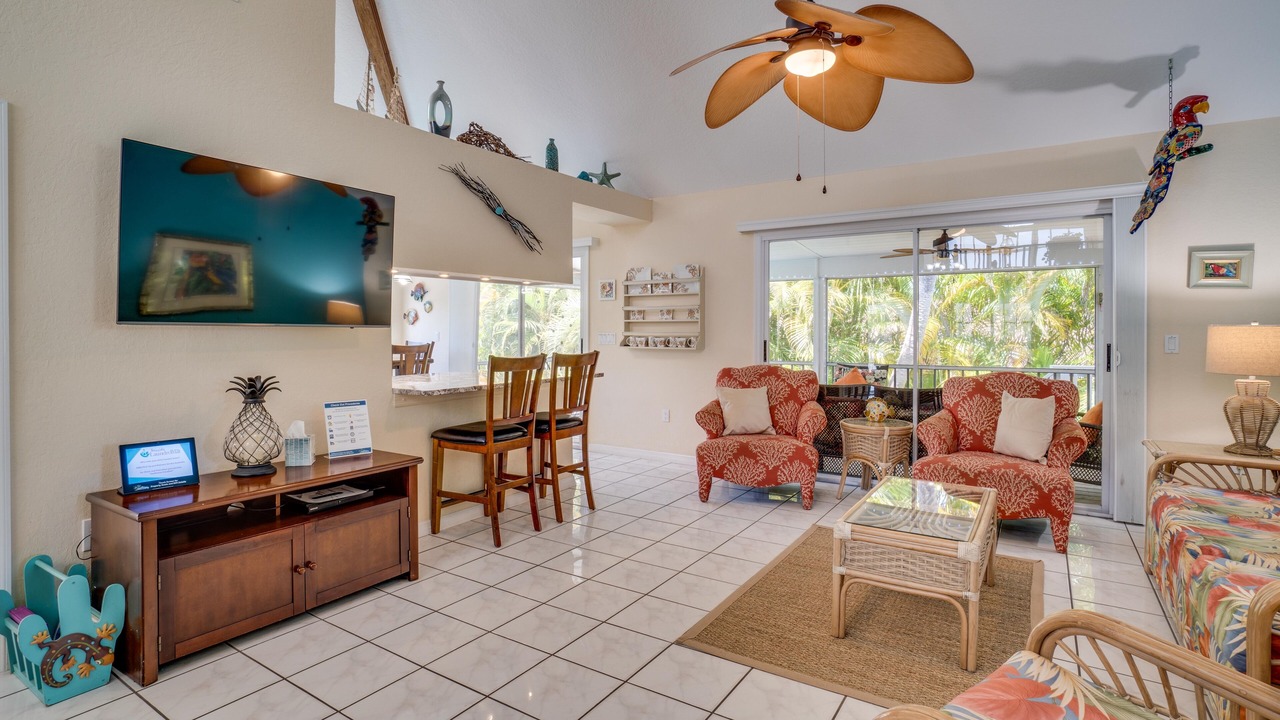 Photo of Livingroom in Holmes Beach