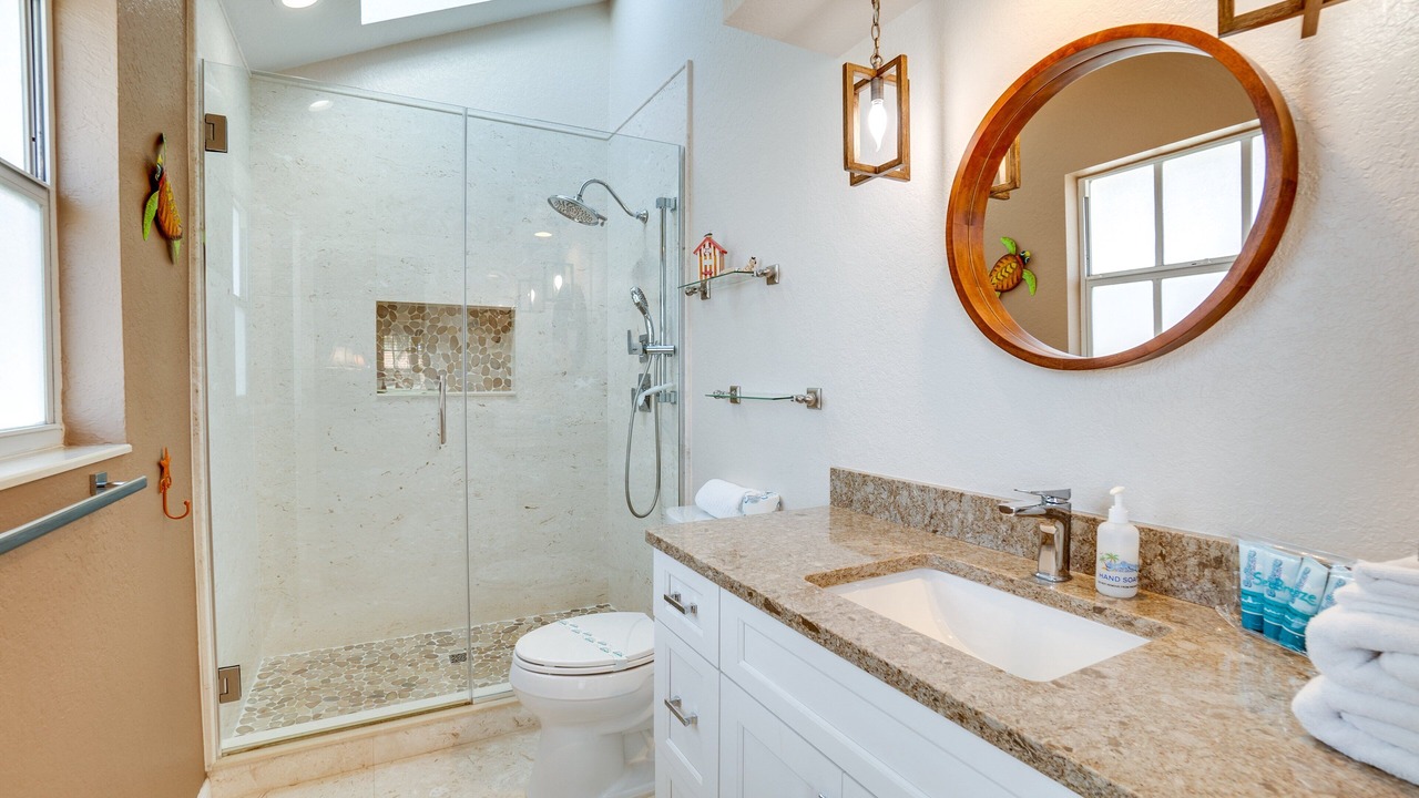 Photo of Bathroom in Holmes Beach