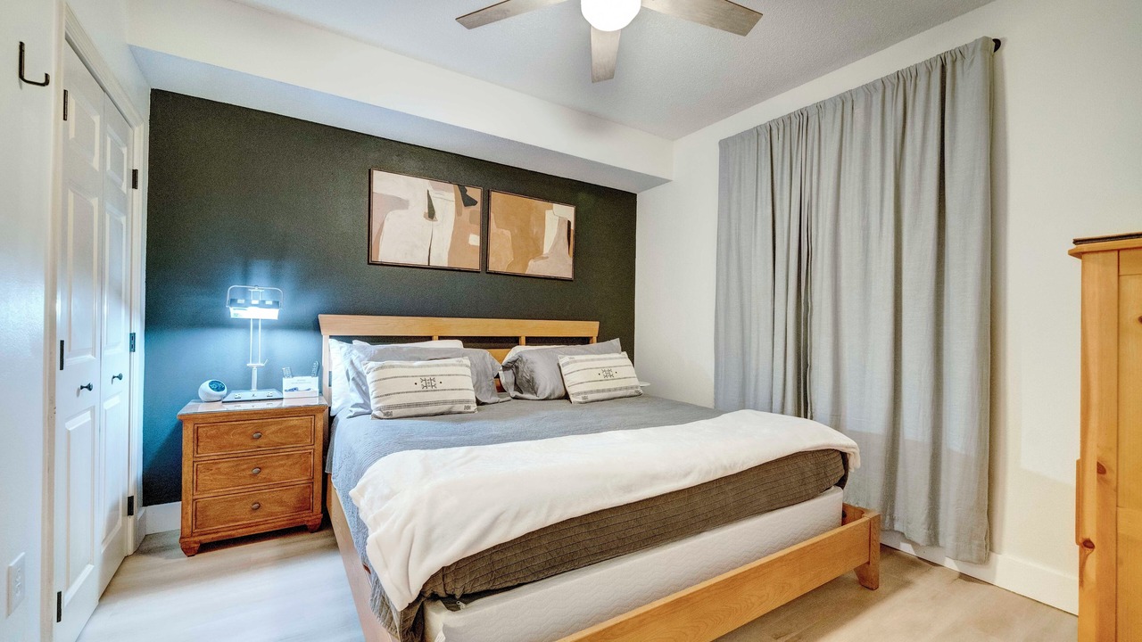 Photo of Bedroom in Long Beach