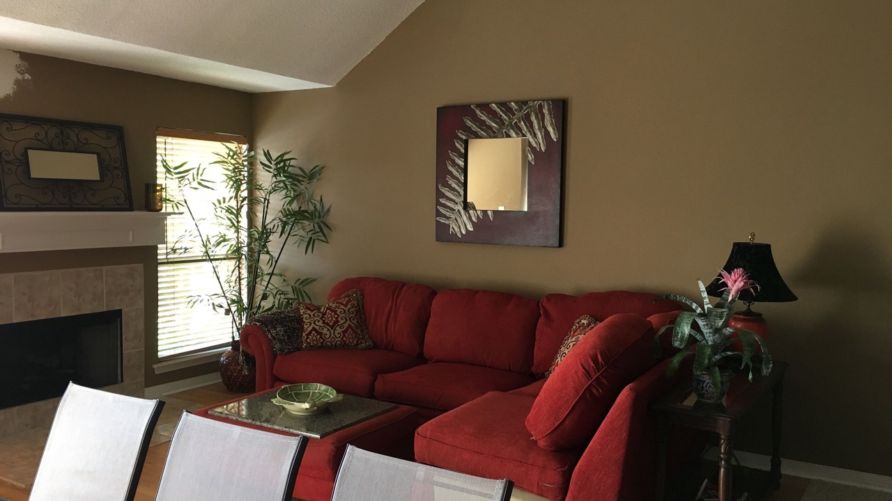 Photo of Livingroom in Slidell