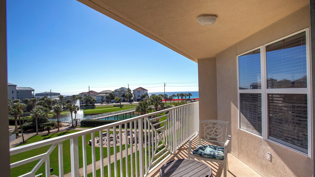 Photo of Patio Balcony in Miramar Beach