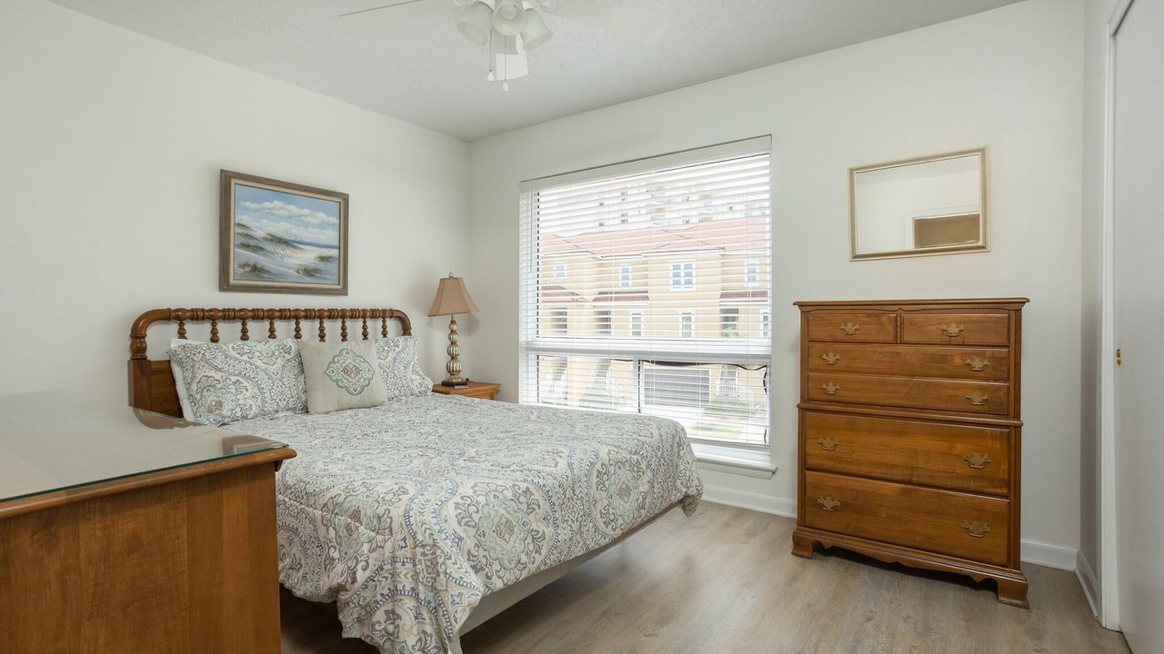 Photo of Bedroom in Pensacola Beach
