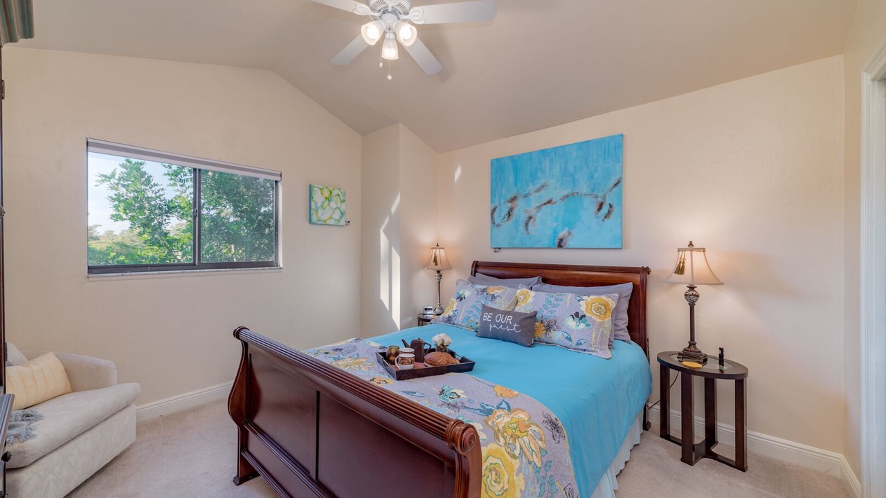 Photo of Bedroom in Naples