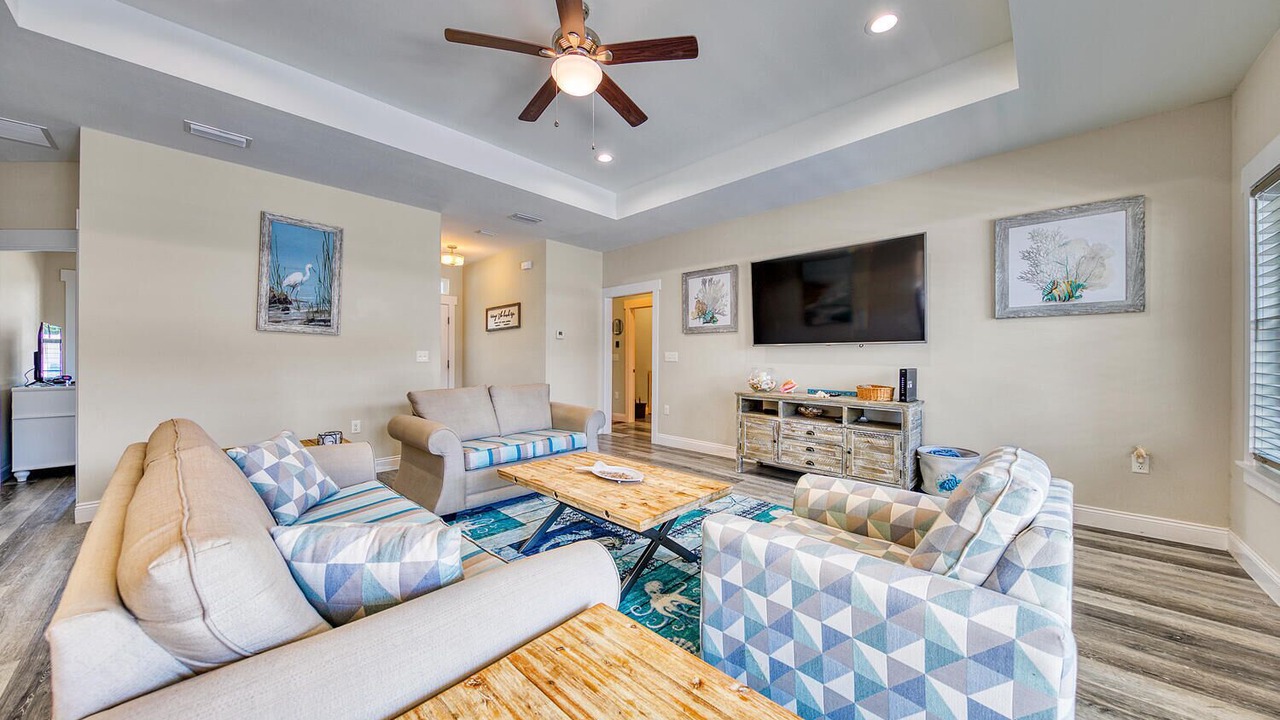 Photo of Livingroom in Bahama Beach