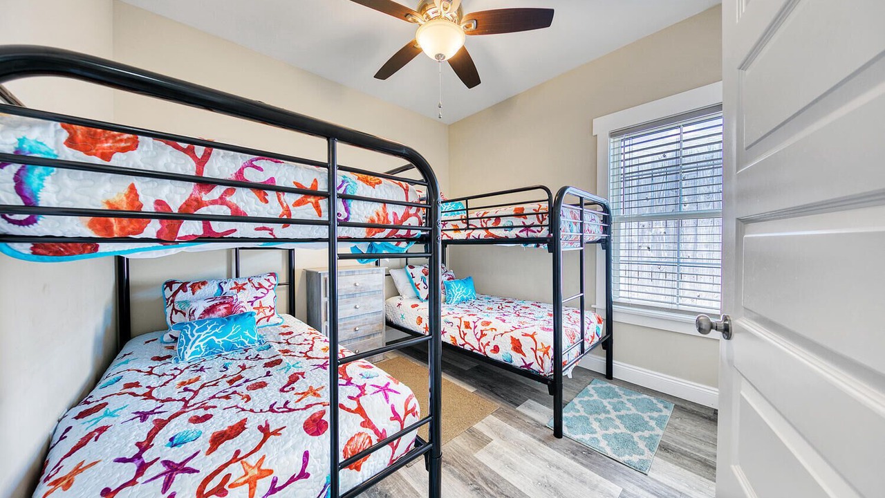 Photo of Bedroom in Bahama Beach