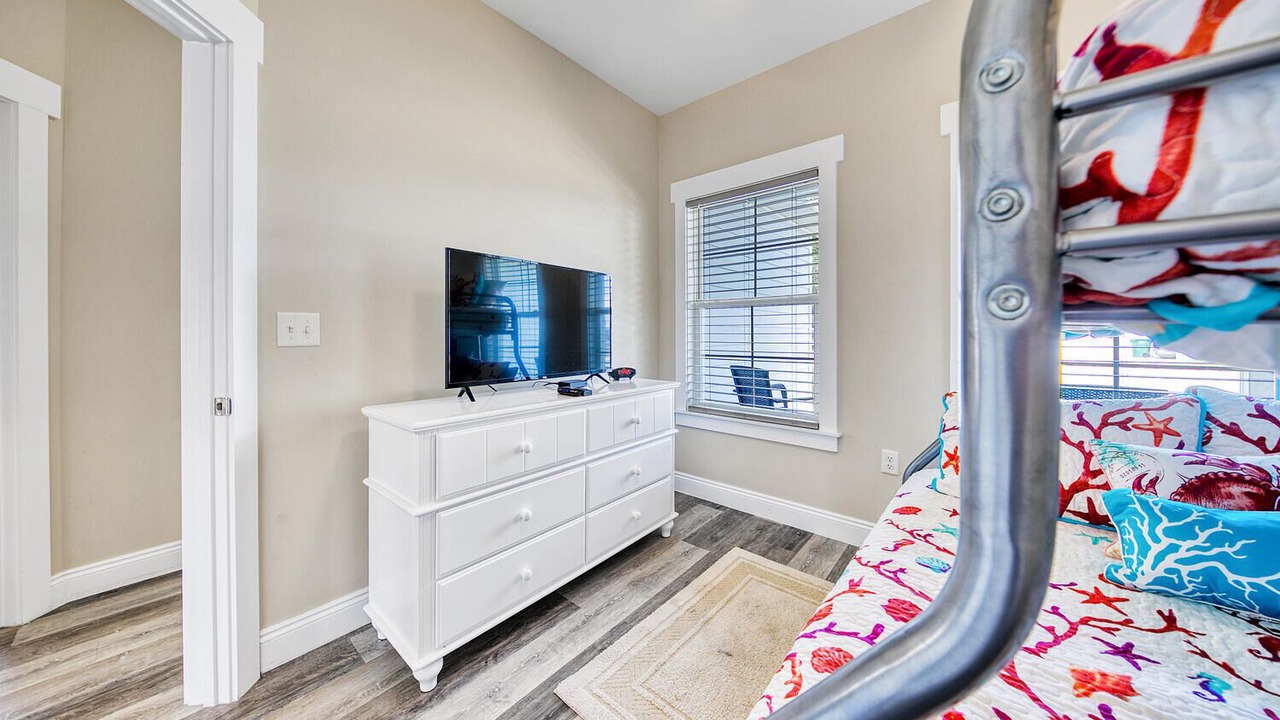 Photo of Bedroom in Bahama Beach