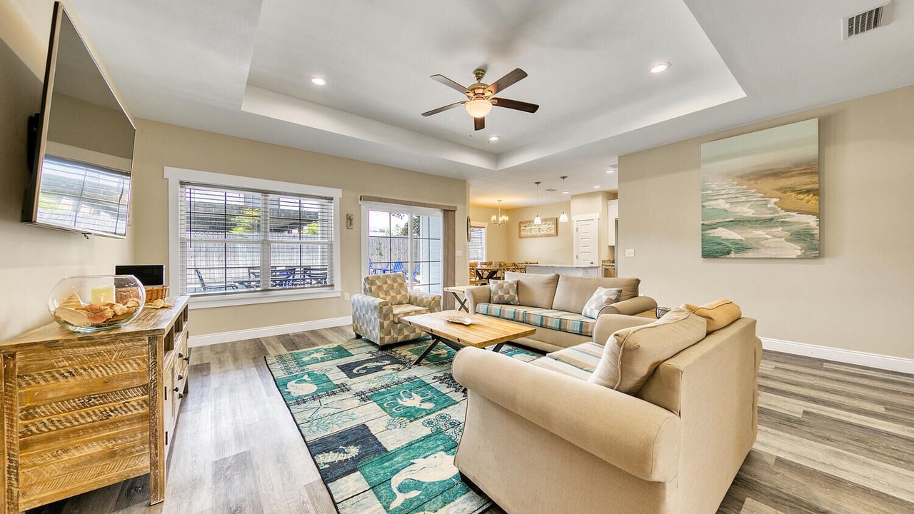 Photo of Livingroom in Bahama Beach