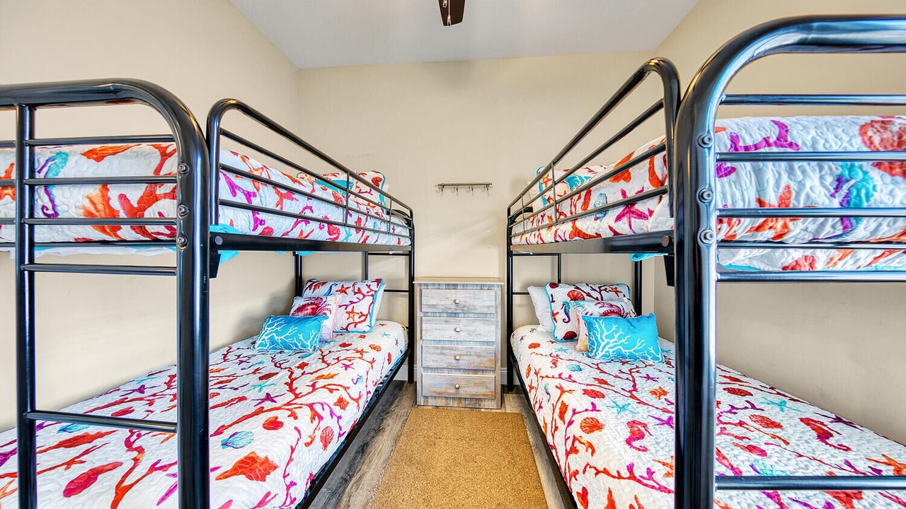 Photo of Bedroom in Bahama Beach