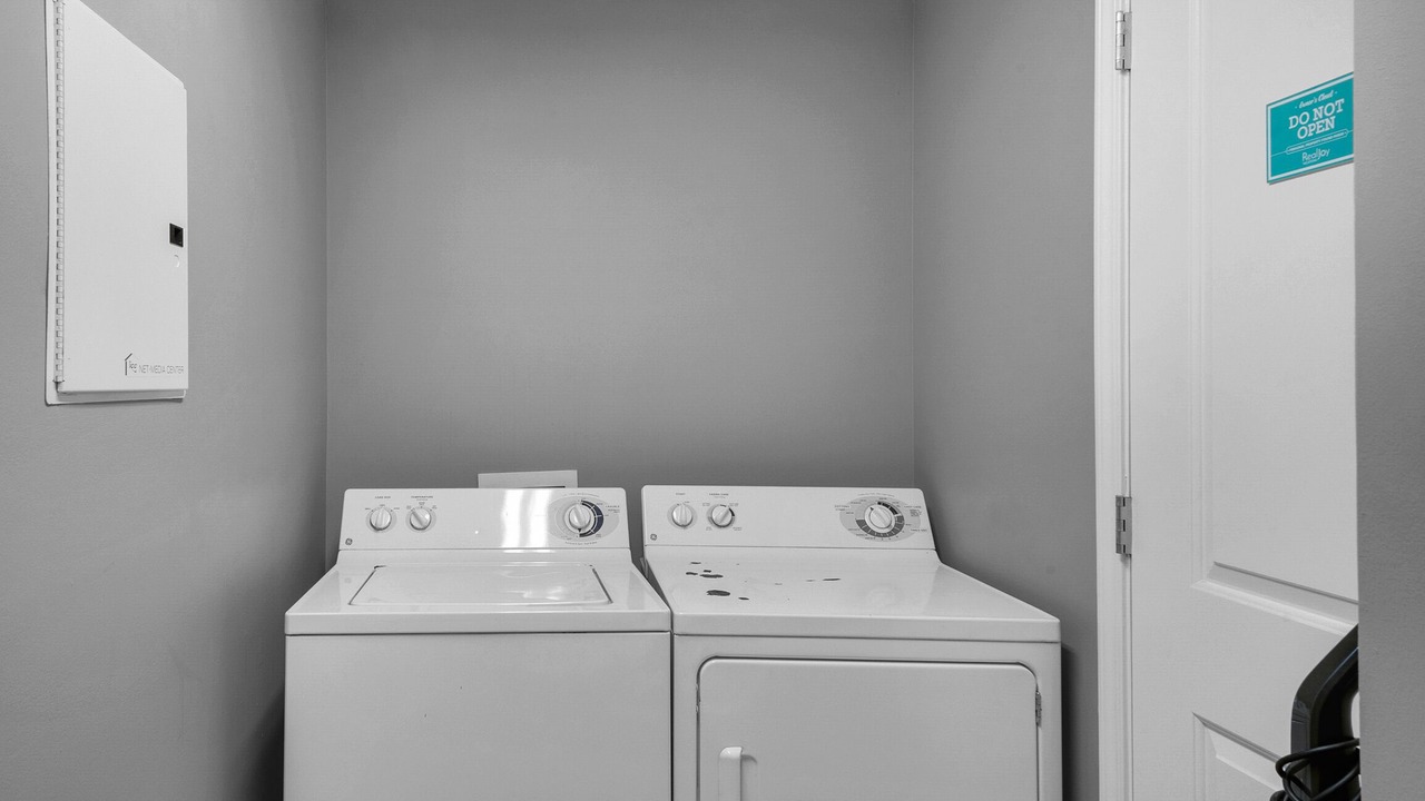 Photo of Bedroom in Long Beach