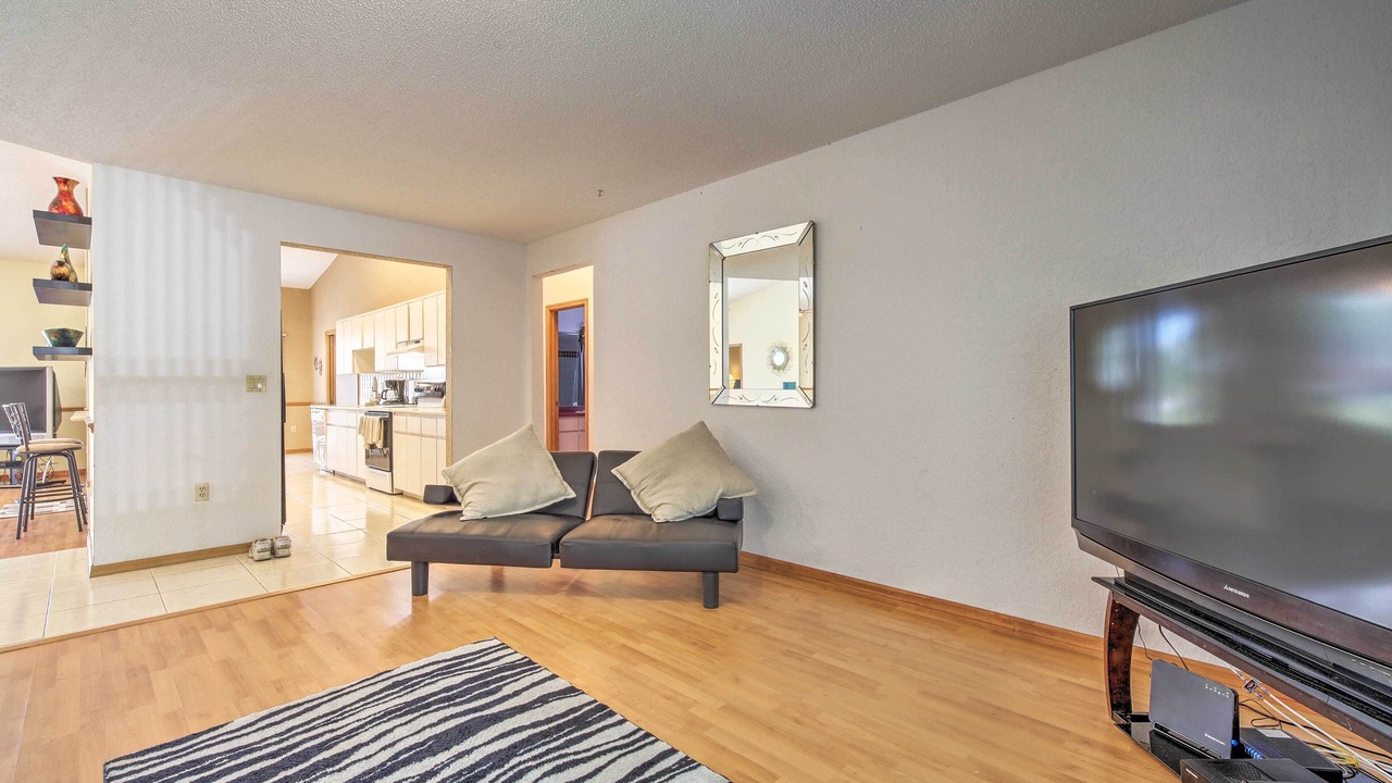 Photo of Livingroom in Spring Hill