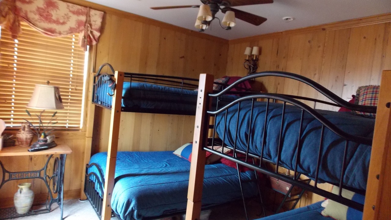 Photo of Bedroom in Lafitte