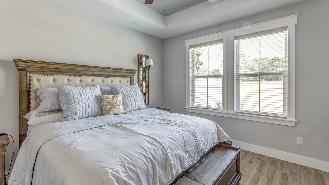 Photo of Bedroom in Laguna Beach Estates