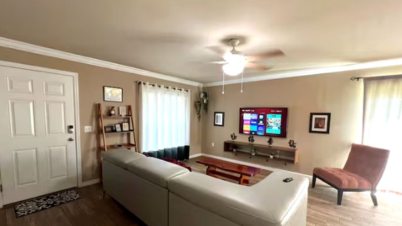Photo of Livingroom in Winter Haven