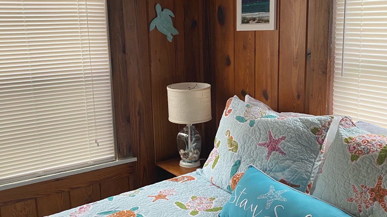 Photo of Bedroom in Laguna Beach