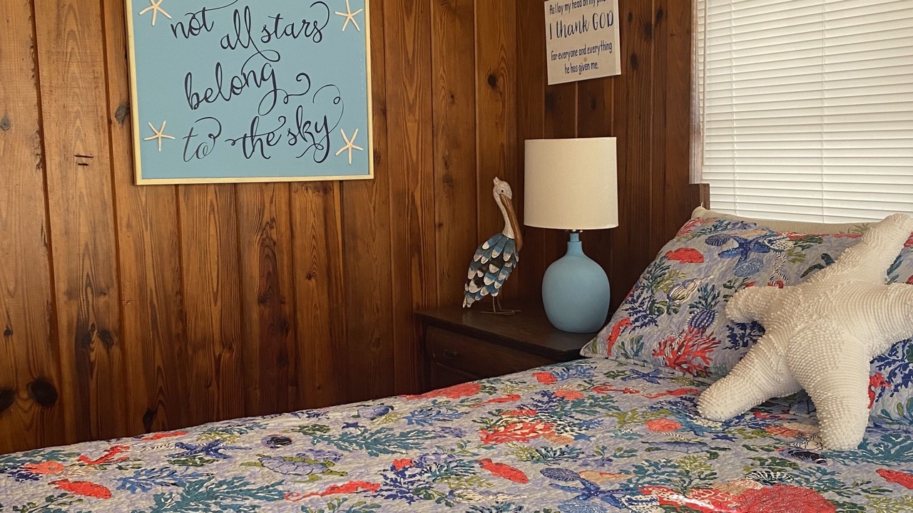 Photo of Bedroom in Laguna Beach