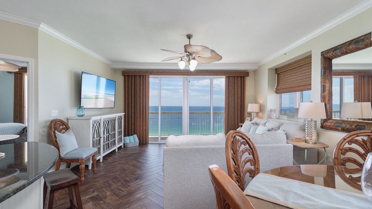 Photo of Livingroom in Miramar Beach