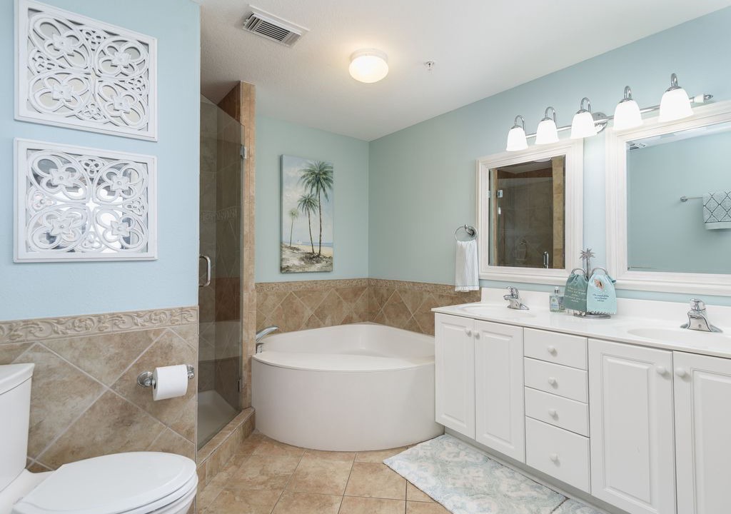 Photo of Bathroom in Miramar Beach